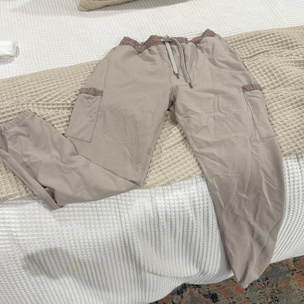 Vuori sweat pant jogger - blush pink